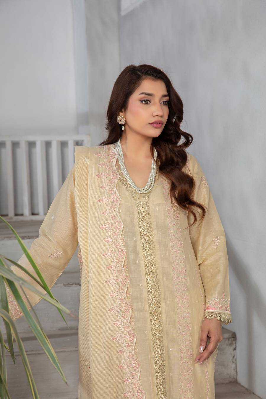 3 PIECE LAWN EMBROIDERED SUIT (Unstitched)