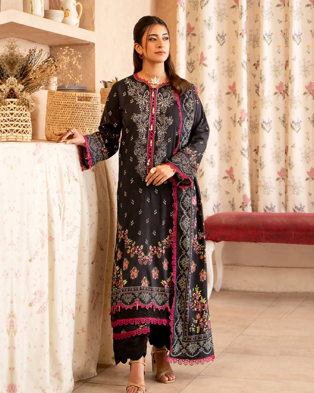 3 PIECE LINEN PRINTED SUIT (Unstitched)